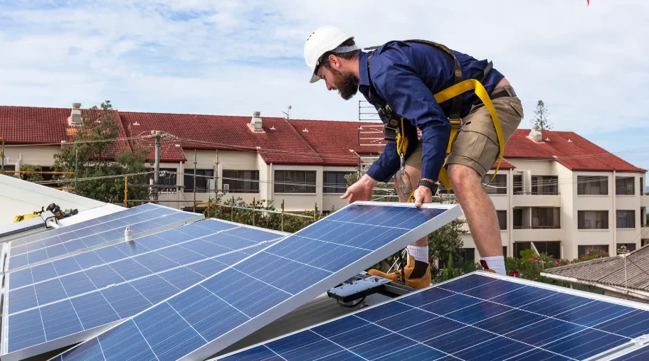HMS Photovoltaik: Advanced Solar Technology