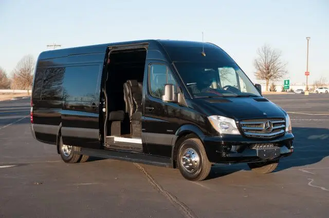 Your Complete Guide to Sprinter Van Rental